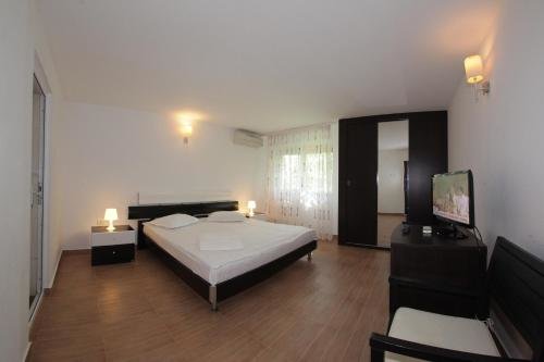 VILA SUZANA