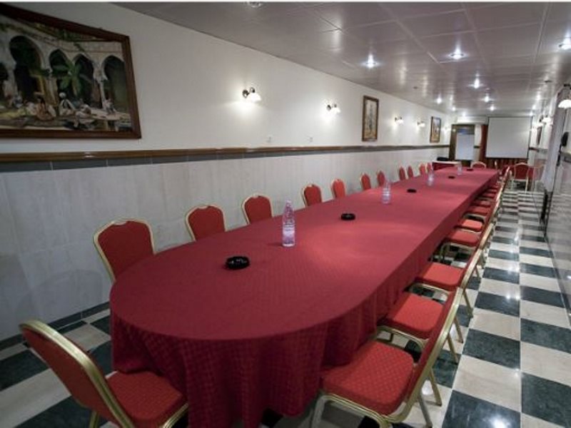 HYDRA HOTEL