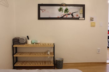 KIKI HOUSE