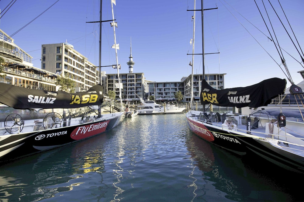 THE SEBEL AUCKLAND VIADUCT HARBOUR
