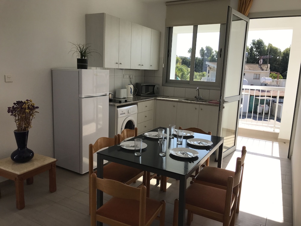 AGIA NAPA NISSI 3 BEDROOM FLAT