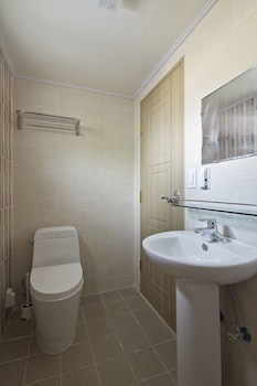 JIWOLJANG GUEST HOUSE