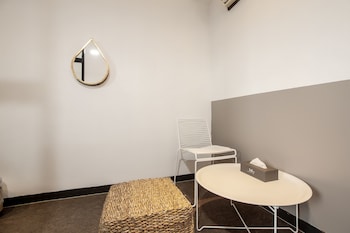 M7 BUSINESS HOTEL