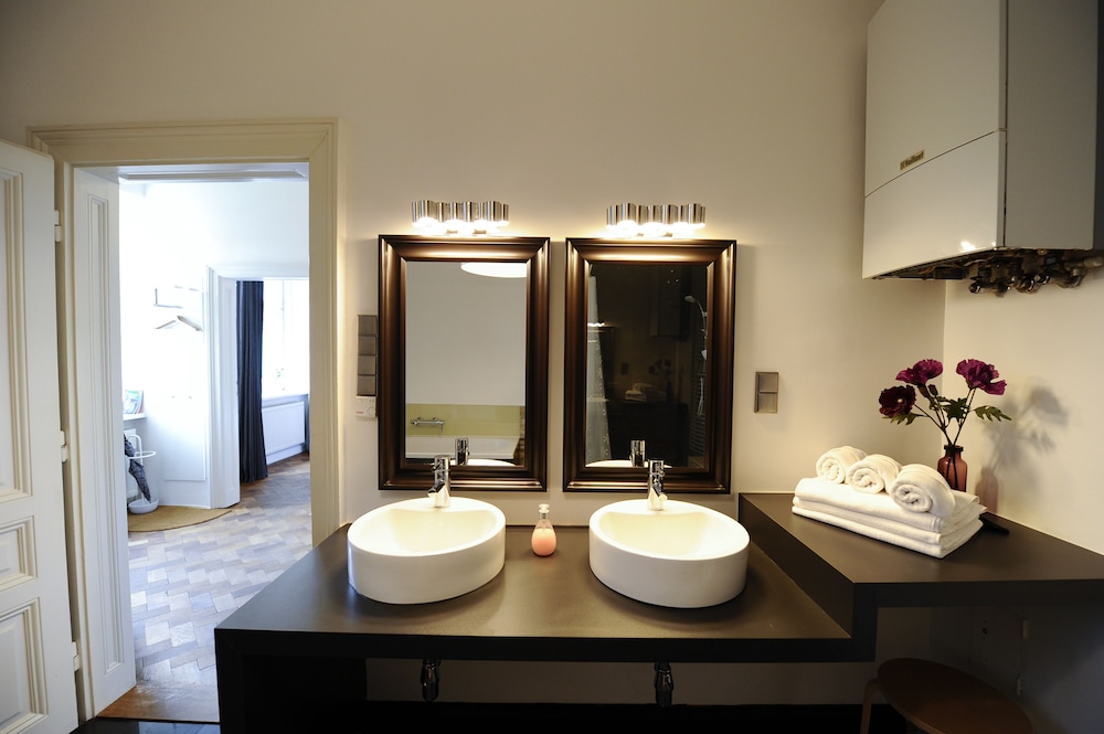 LEUHUSEN BOUTIQUE APARTMENTS