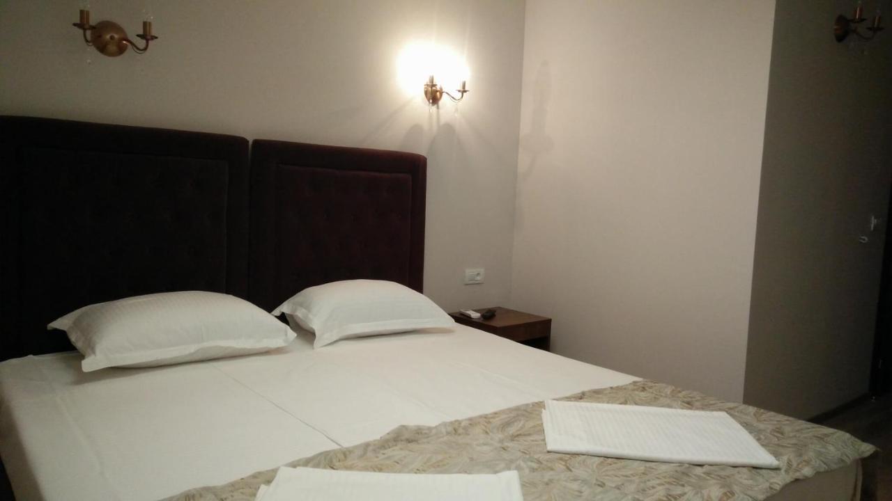 PENSIUNEA LA IANI