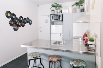 TOWNY DOWNTOWN HAVEN - 2 BEDROOMS