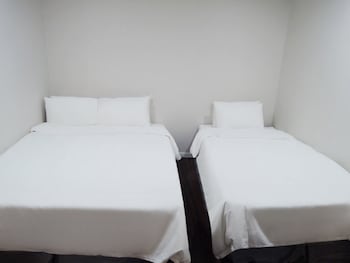MAYONE HOTEL