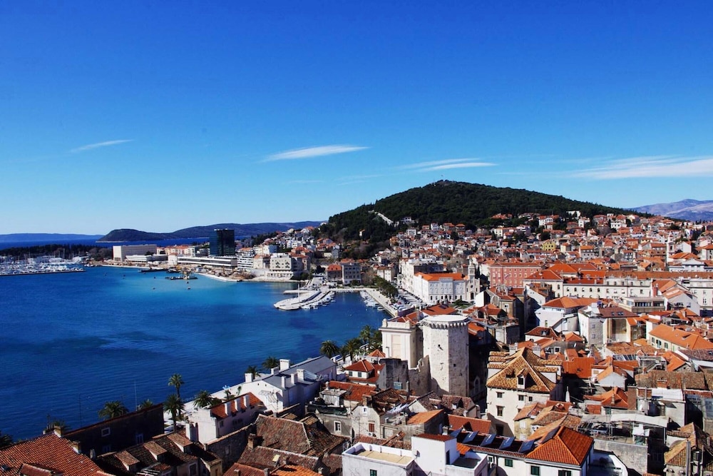 A2 - APARTMENT IN THE VERY HEART OF SPLIT