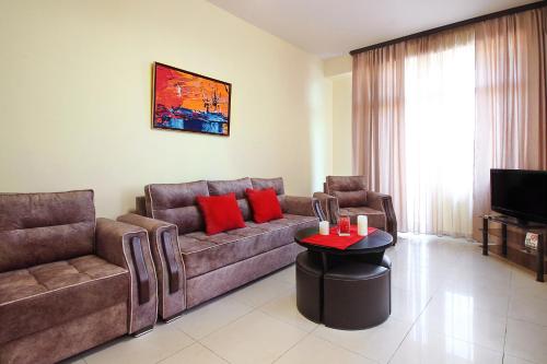 APARTMENT ON NALBANDYAN STREET