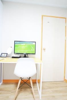 COCOON STAY HONGDAE GUESTHOUSE