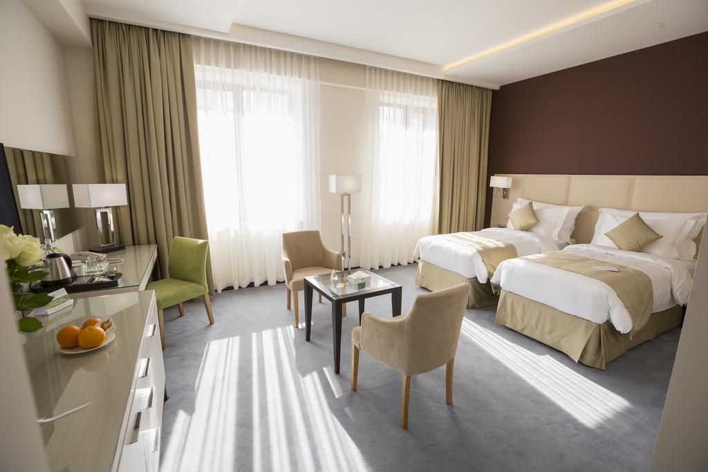 ARARAT RESORT