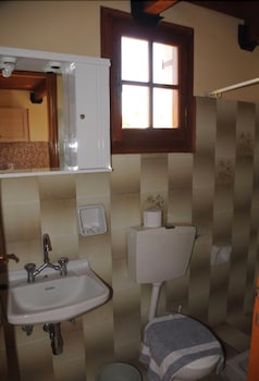 HELENAS STUDIOS