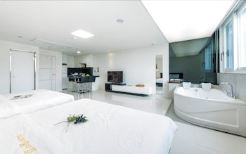 DOYA FAMILY HOTEL