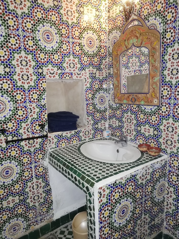 RIAD CHAKOR