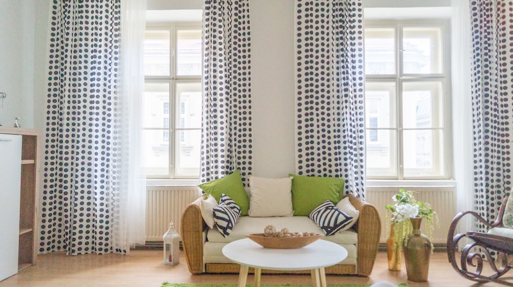 MODERN APARTMENT IN THE HEART OF VIENNA (6.1)