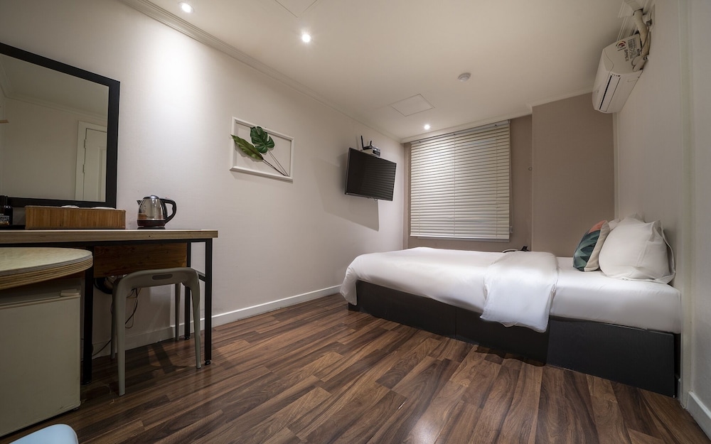 SANBON STAY ON HOTEL
