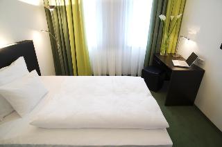 RAINERS HOTEL