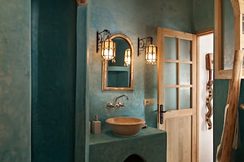 RIAD BALADIN