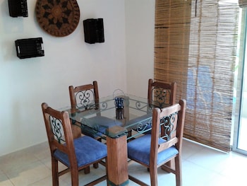 PUERTO AVENTURAS RETREAT BY SUNANDSEA