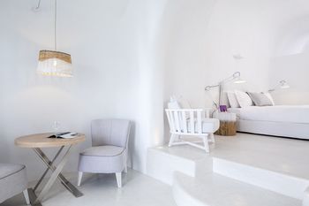 CHARISMA SUITES