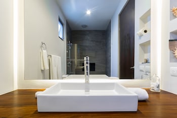 KASA HOTEL RESIDENCES