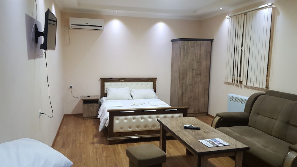 FRIEND HOUSE HOSTEL