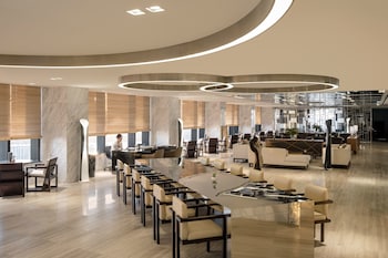 NOVOTEL SUITES AMBASSADOR SEOUL YONGSAN - SEOUL DRAGON CITY