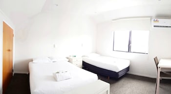 AUCKLAND AIRPORT MOTEL