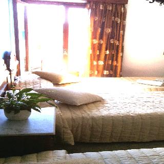 EMMANUELA STUDIOS