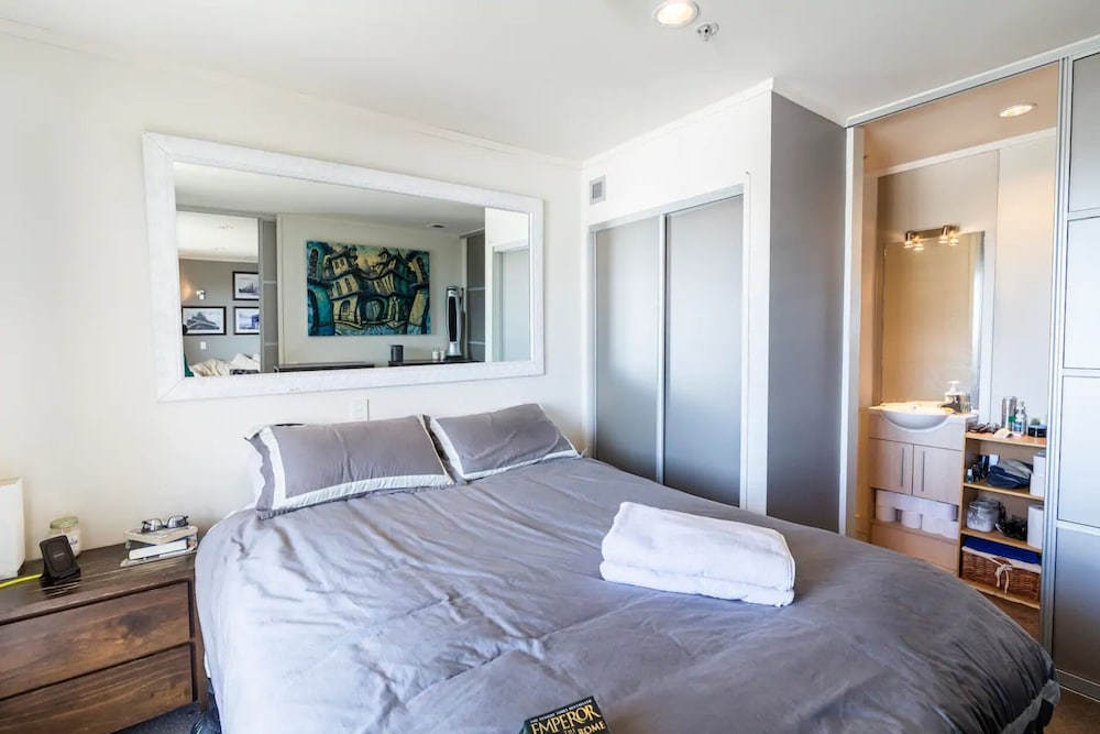 SUNNY 2 BEDROOM FLAT IN GRAFTON WITH CITY VIEWS