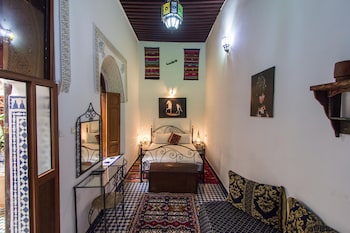 DAR TAHRYA