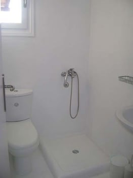 VILLA VRACHOS