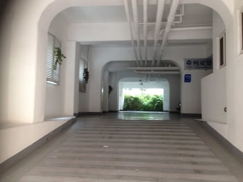 GOODSTAY HEROTEL