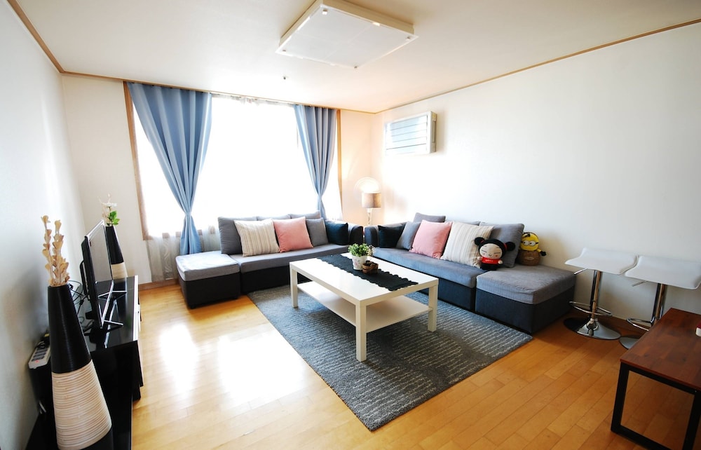 JIN COZY HOUSE