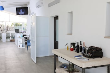 LA BELLA TRANI SUITES AND B&B