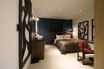 IGNIS HOTEL