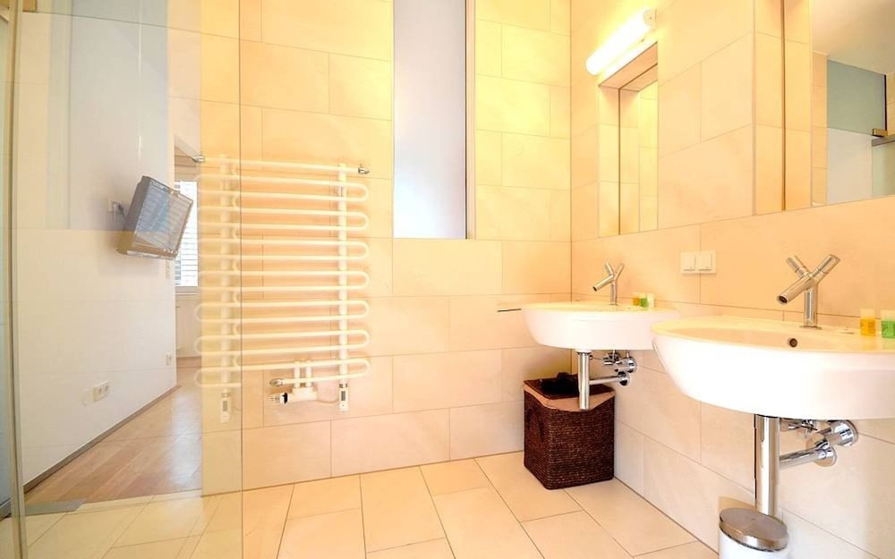 VIENNA RESIDENCE STYLISH APARTMENT FOR TWO PEOPLE IN THE CENTER OF VIE