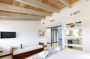 CAN COTA BOUTIQUE HOTEL