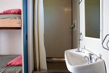 CHRISTCHURCH TOP 10 HOLIDAY PARK