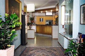 PARK HOTEL