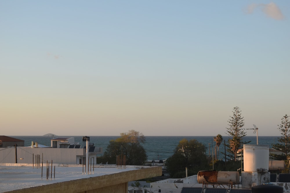 SEASUN BOUTIQUE SUITES