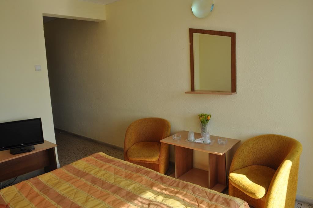 HOTEL METEOR