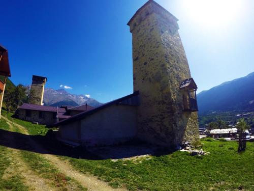 OLD MESTIA