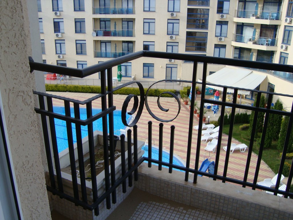 MENADA SEA ISLE APARTMENTS