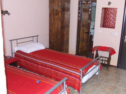 VARNAFLATS GUEST ROOMS