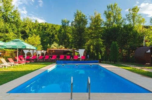 PENSION MIRABILANDIA
