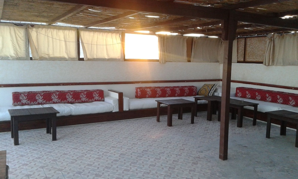 DAR DAKHLA