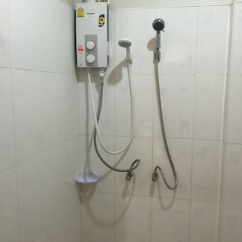 PRA-AE LANTA APARTMENT
