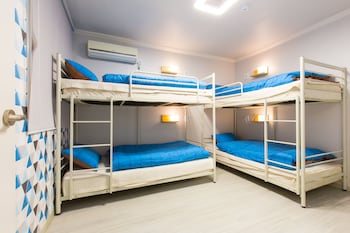 OH! BLUE GUESTHOUSE - HOSTEL
