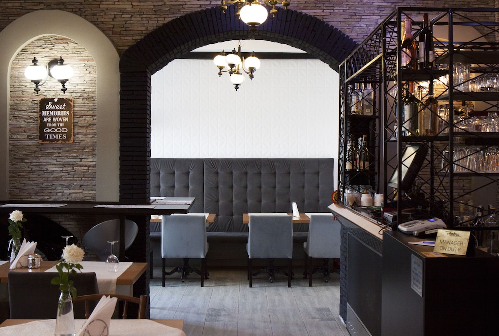 AMBRA BOUTIQUE HOTEL BISTRO